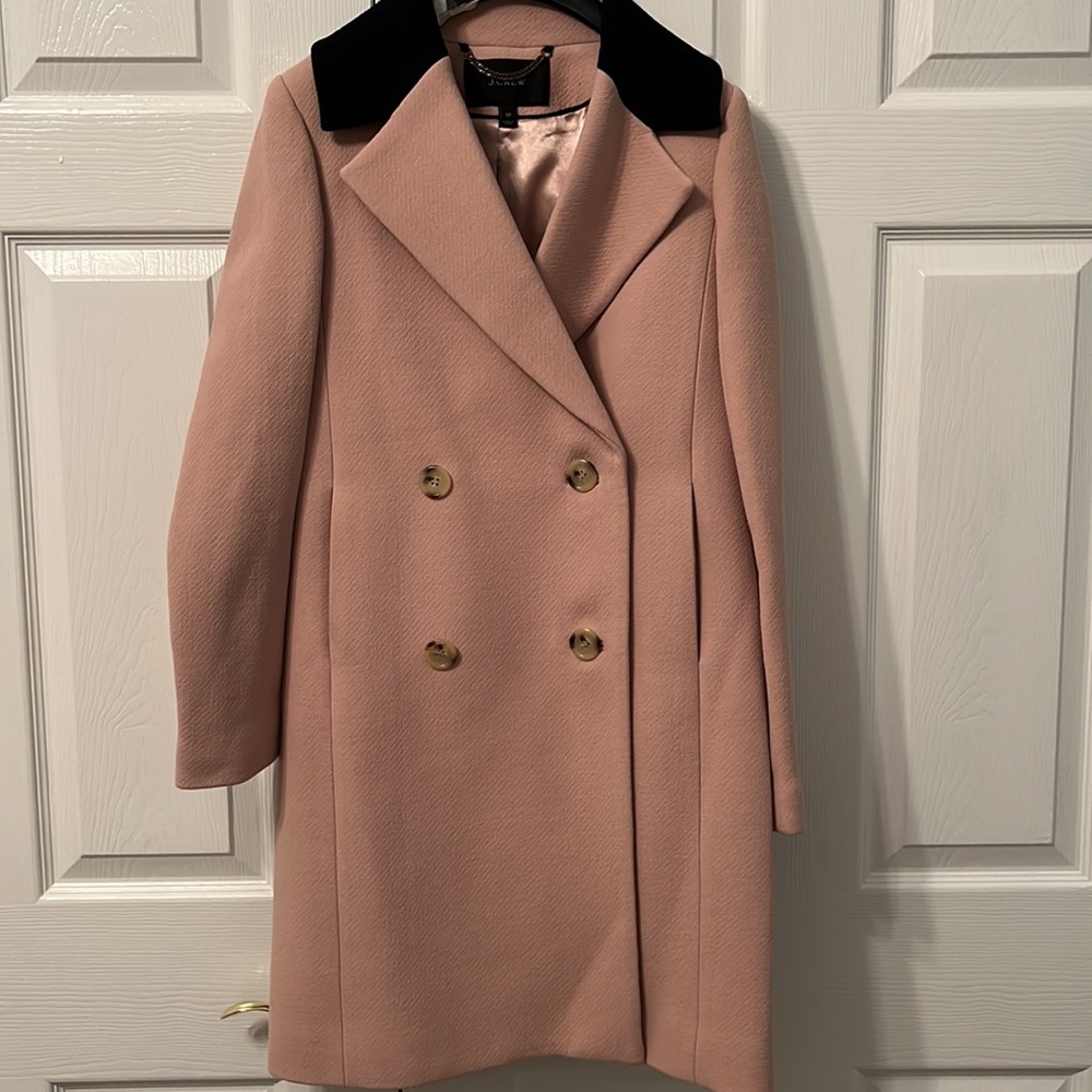 J.Crew blush wool coat with 70% wool. Soft, zero itch. Size 00. Like new!